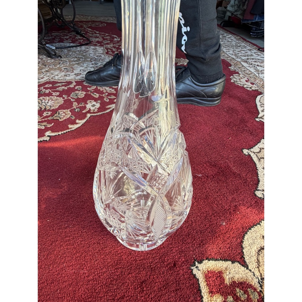 Vintage Cut Crystal Wine Decanter with Handle and Stopper Clear Glass Barware - Picture 5 of 5
